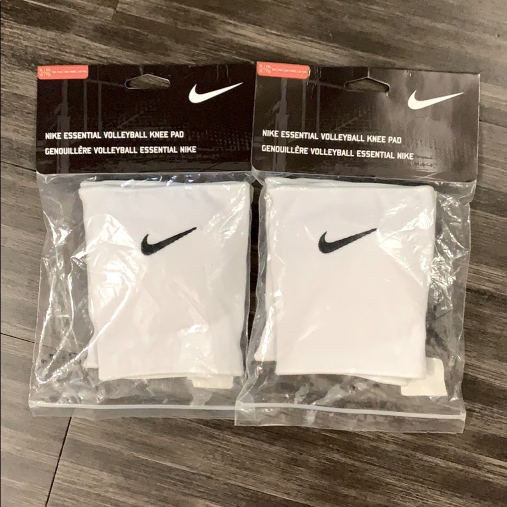 Volleyball knee pads